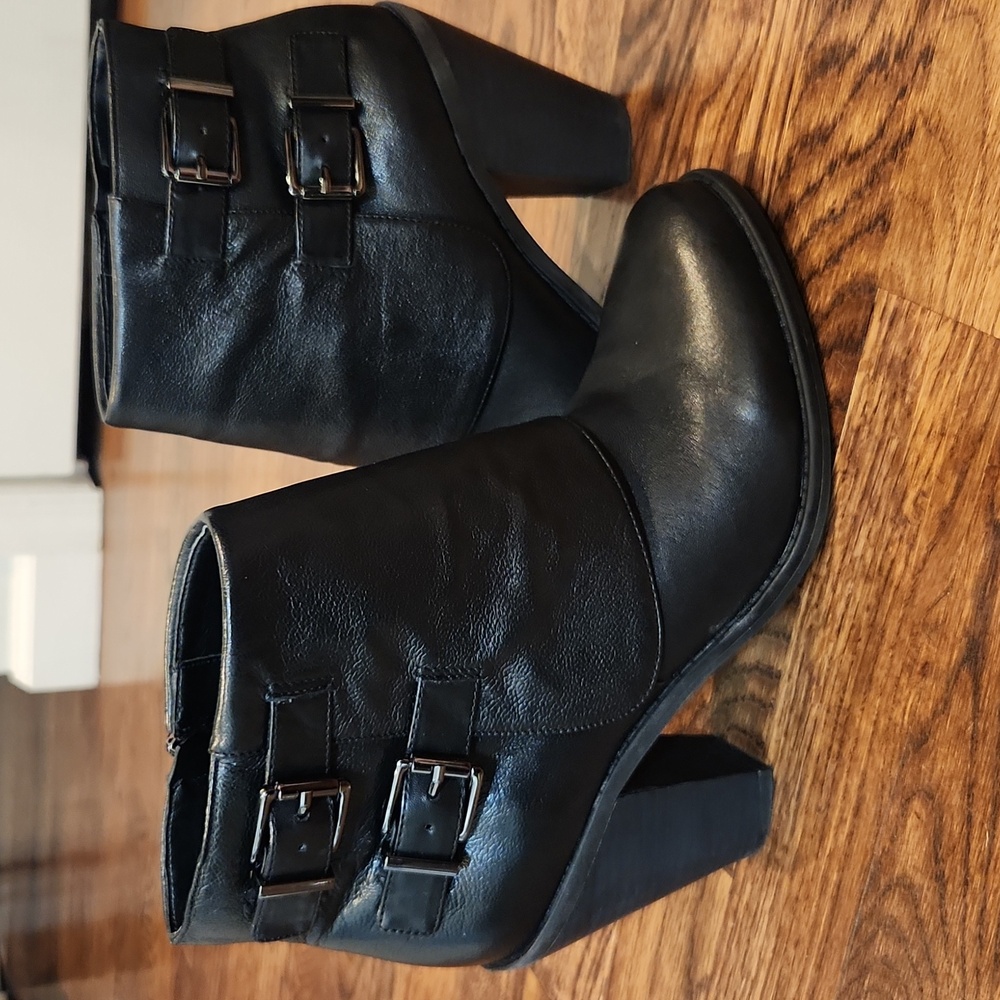 Jessica Simpson Heeled Bootie